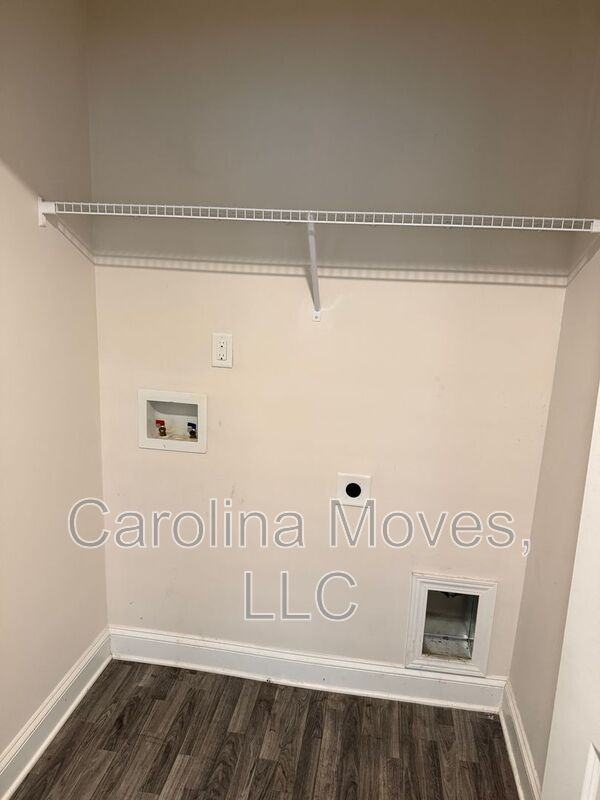 1154 Wanley Way - Photo 7 of 15