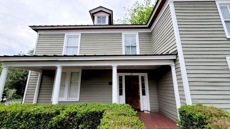 109 Elm Ave - Photo 3 of 18