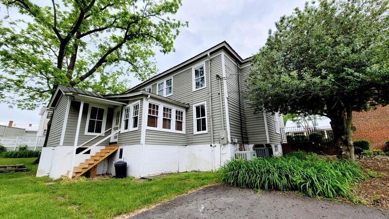 109 Elm Ave - Photo 4 of 18