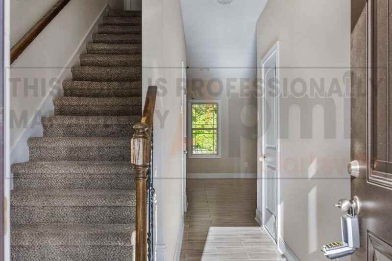 402 Shelby St #C - Photo 4 of 24