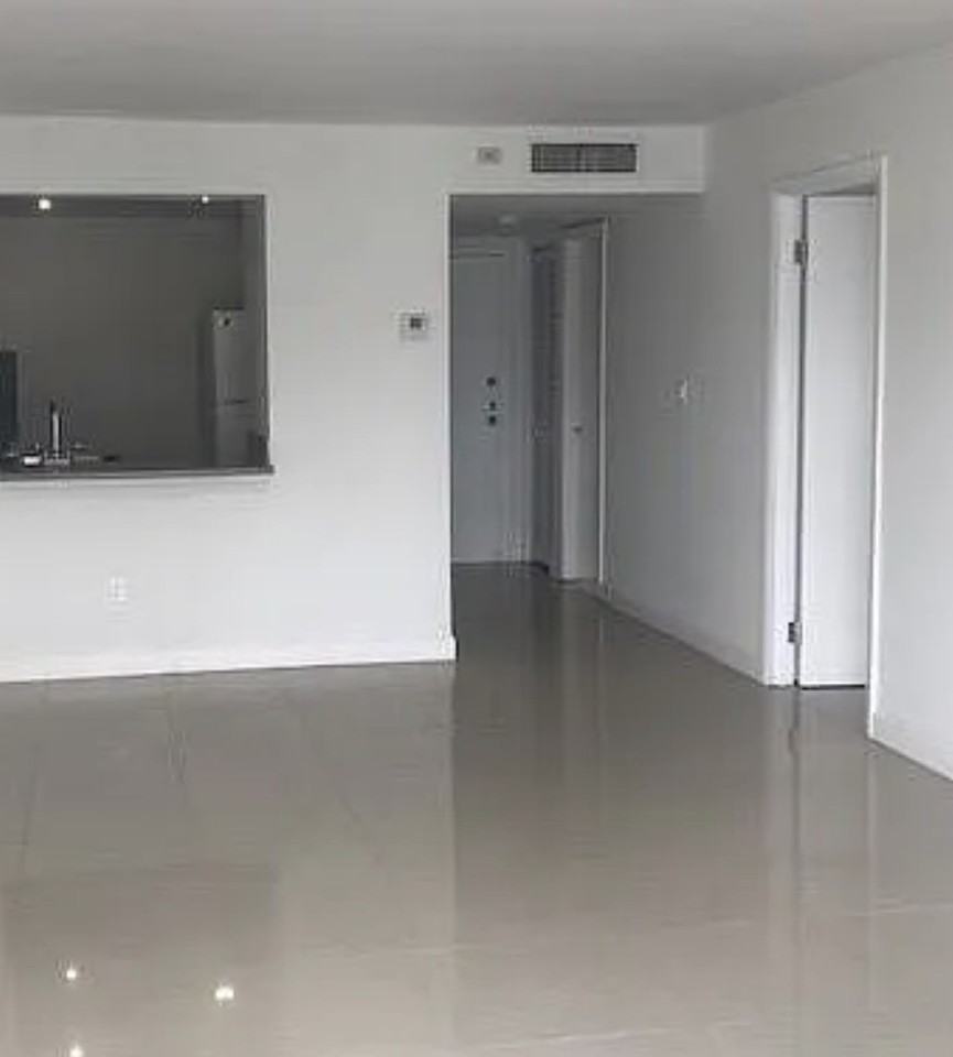 498 Northwest 165th Street - Photo 4 of 12