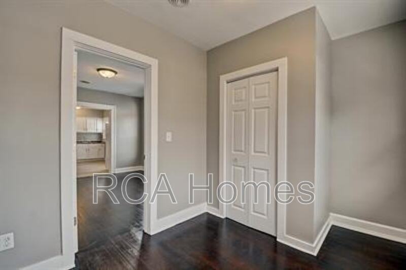 412 N Bradley Ave - Photo 6 of 11