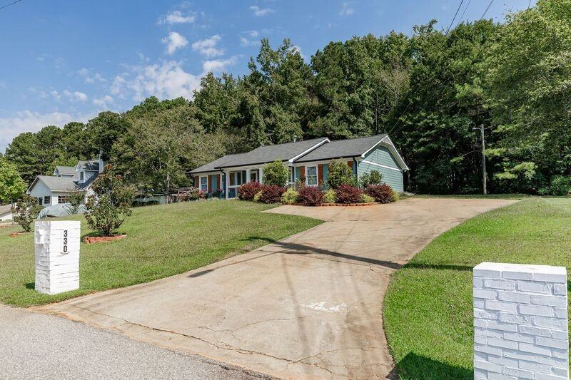 330 Monty Dr - Photo 6 of 31