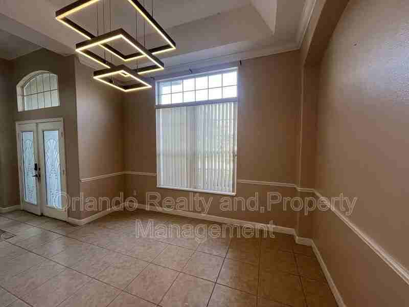 2742 Cardassi Dr - Photo 3 of 30