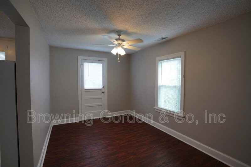 2106 Eastwood Ave - Photo 5 of 17