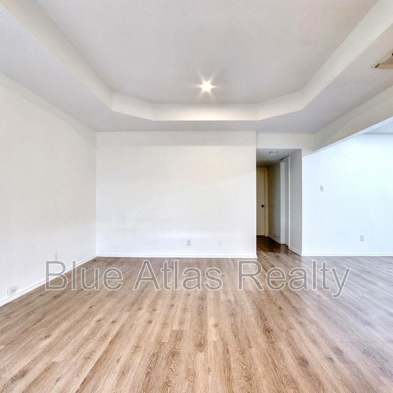 1817 San Rafael Street - Photo 4 of 24