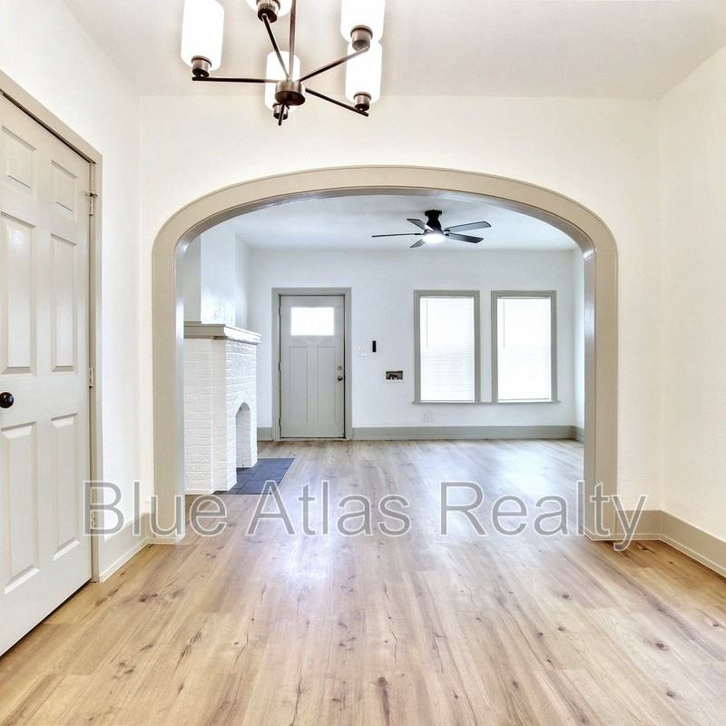 2936 Purington Ave - Photo 6 of 22