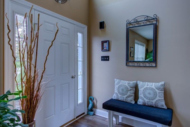 326 Darlington Ct - Photo 3 of 50