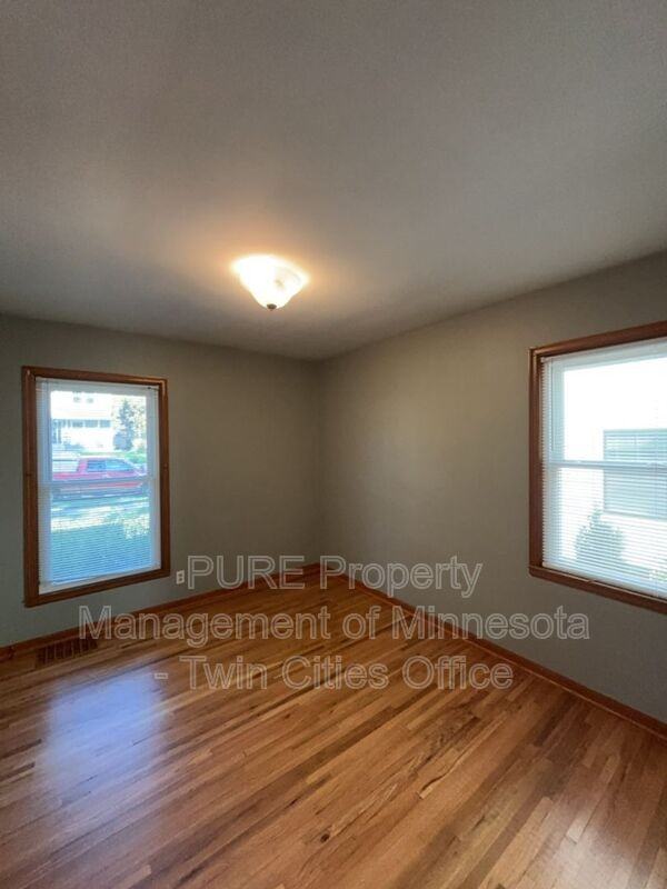 5823 Upton Ave S - Photo 3 of 18