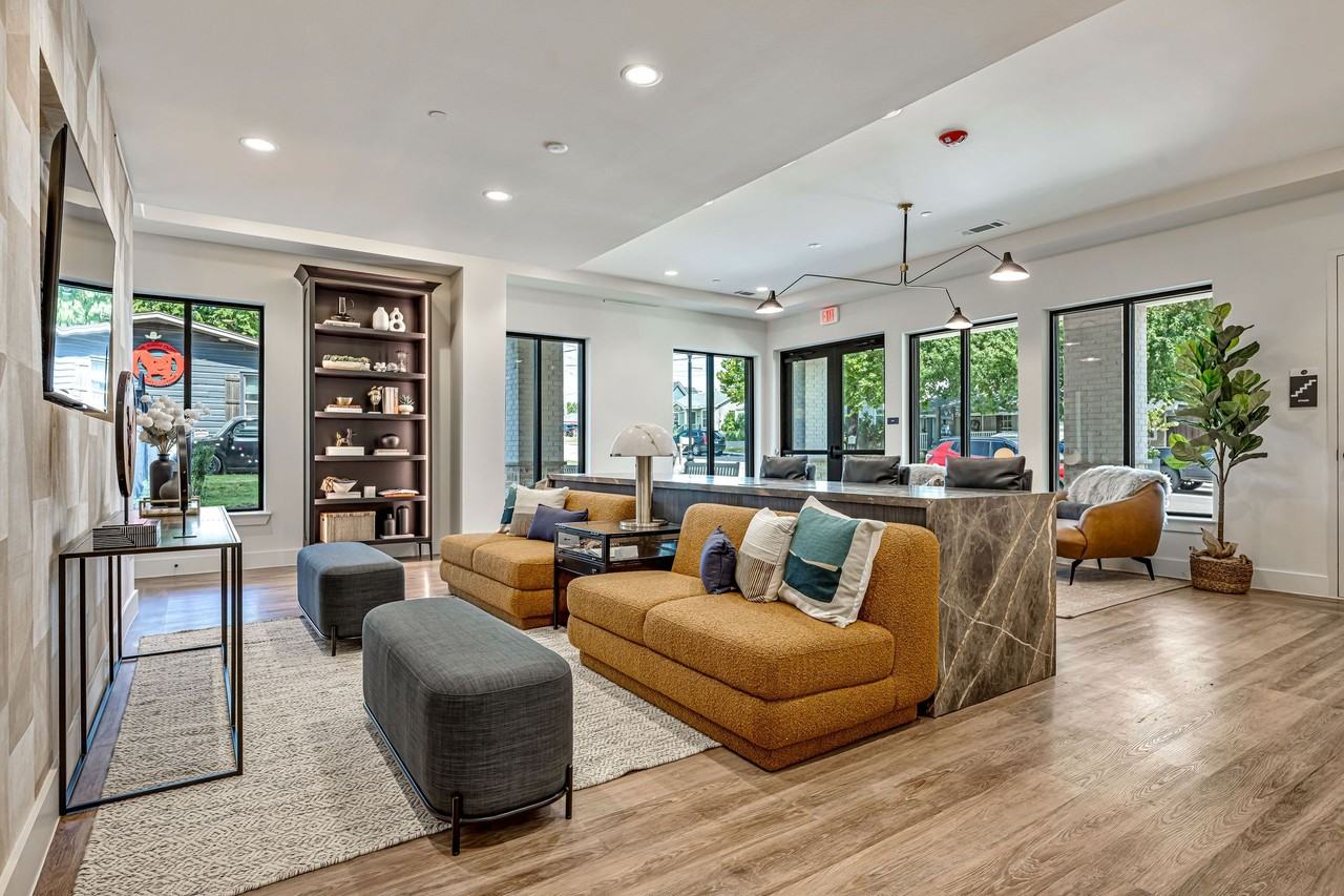 Beacon Rail District - Photo 5 of 50