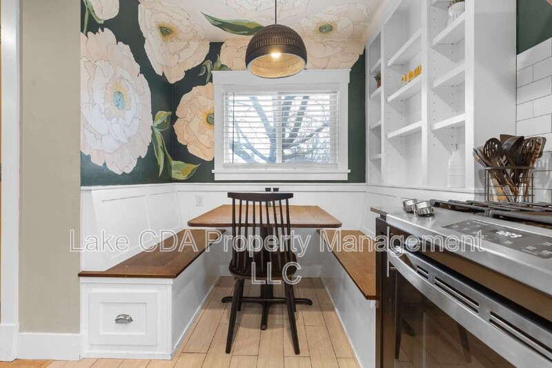 950 N 5th St - Photo 3 of 18