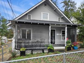 1719 N Elm St #B - Photo 1 of 1