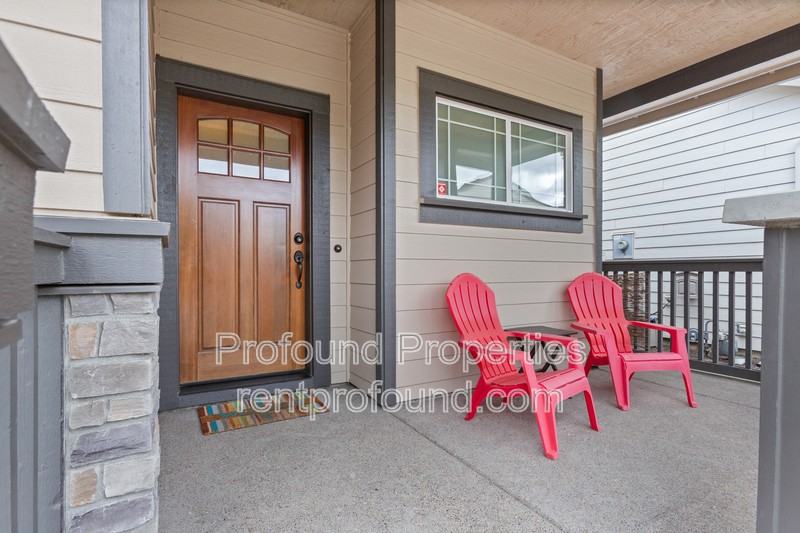 20317 Sw Gracie St - Photo 3 of 33