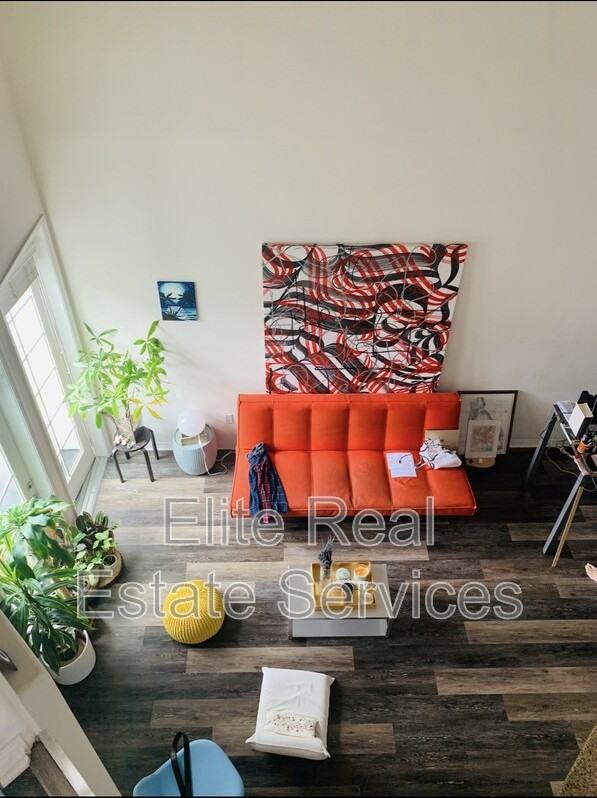 3957 30th St #516 - Photo 2 of 19