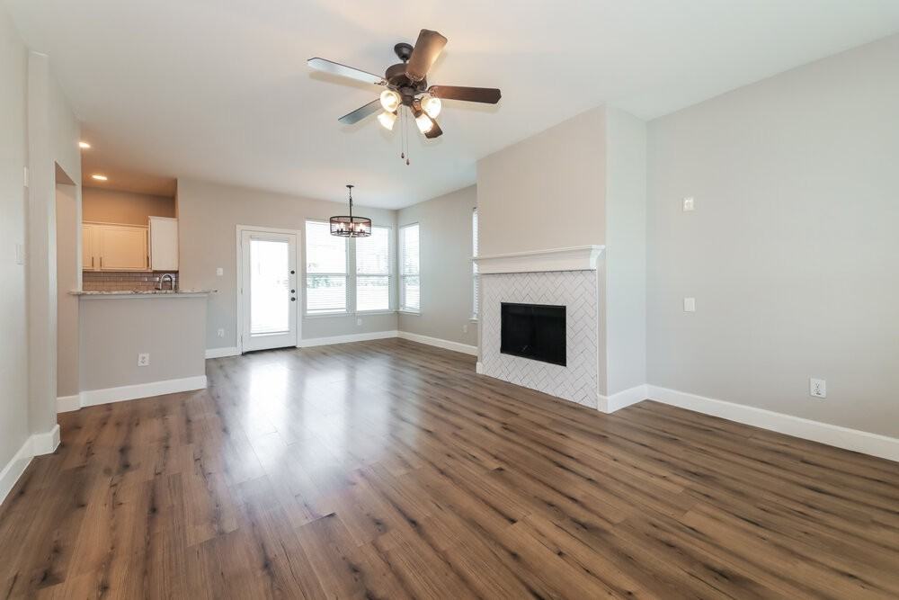 10237 Nantucket Dr - Photo 5 of 17