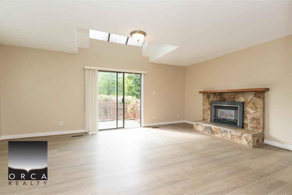 2305 Western Ave - Photo 2 of 18