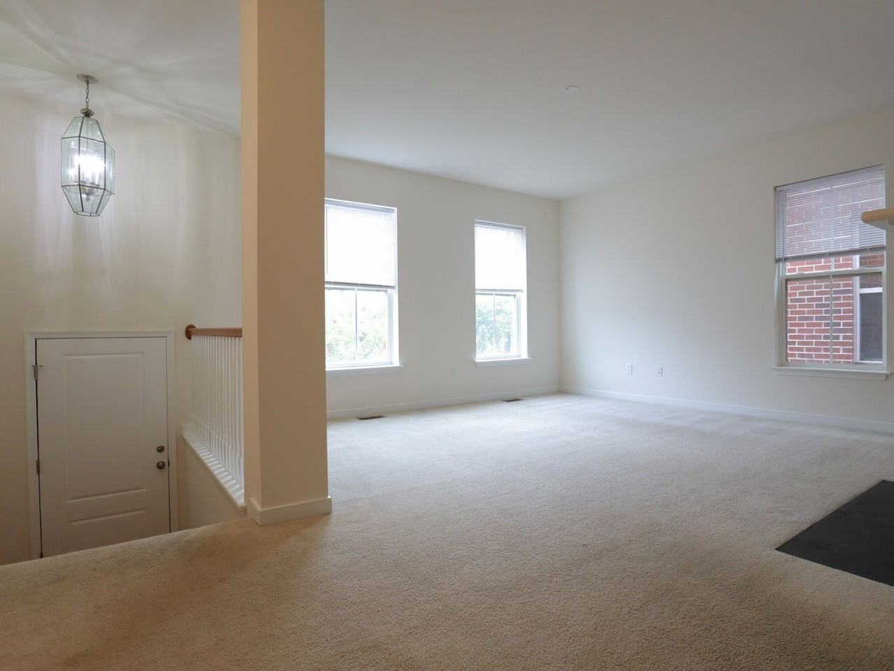 1721 W Cary St - Photo 2 of 28