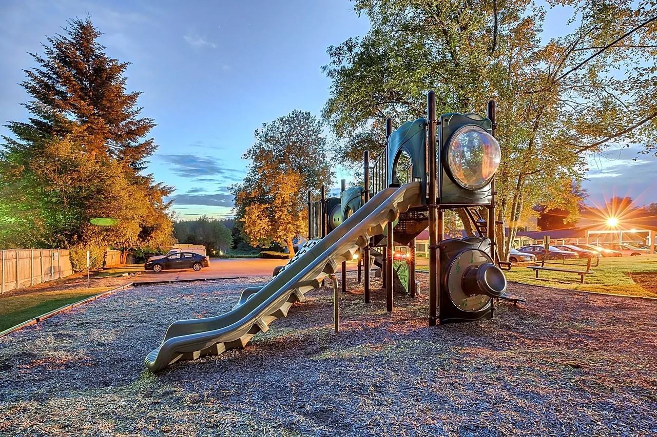 Hiddenvale - Photo 2 of 4