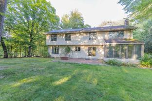 913 Thompson St - Photo 1 of 1