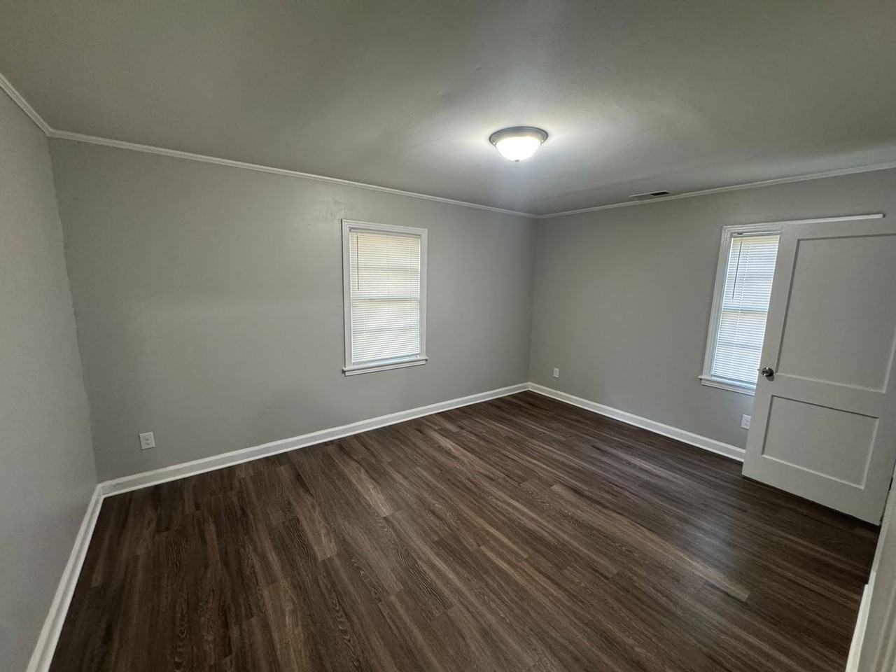 280 Ivan Rd - Photo 5 of 8