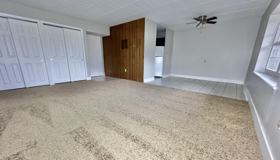 COLONIAL ARMS APARTMENTS -- 009 - Photo 1 of 1