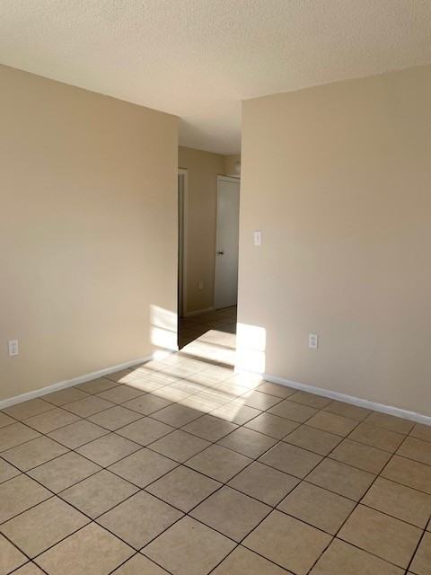 2324 Grand Ave (K&Z) - Photo 3 of 17