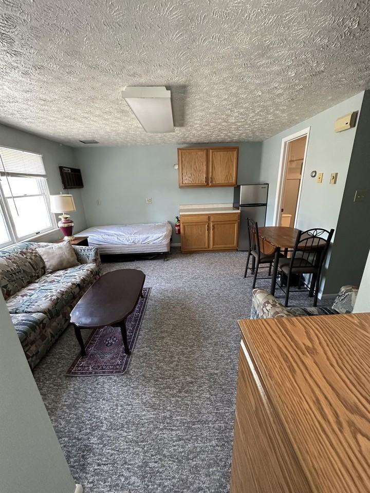 758 Locust Street - Photo 2 of 6