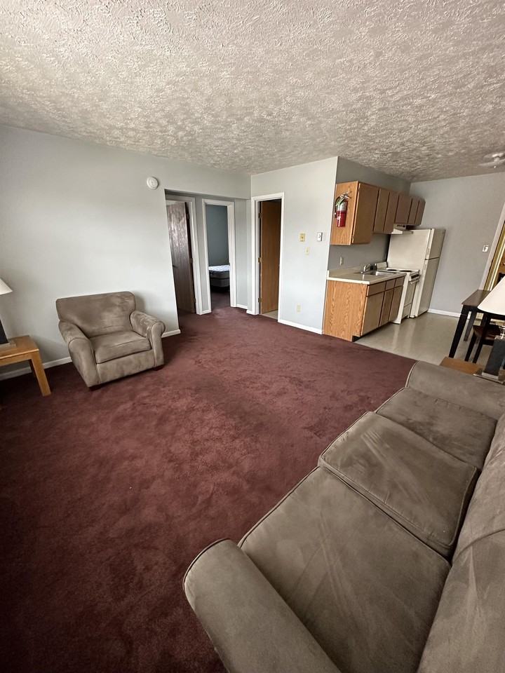 713 School Street - Photo 2 of 22