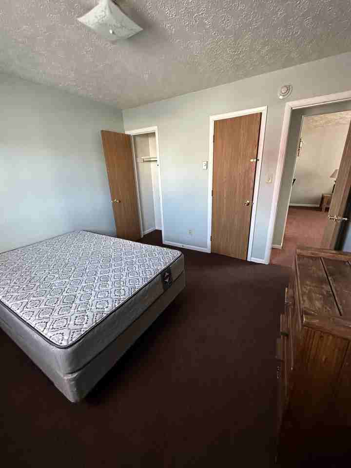 713 School Street - Photo 6 of 22