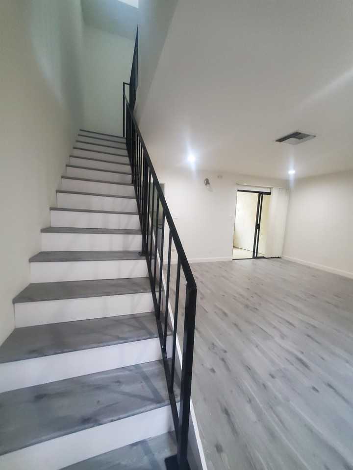 318 Concord - Photo 2 of 35