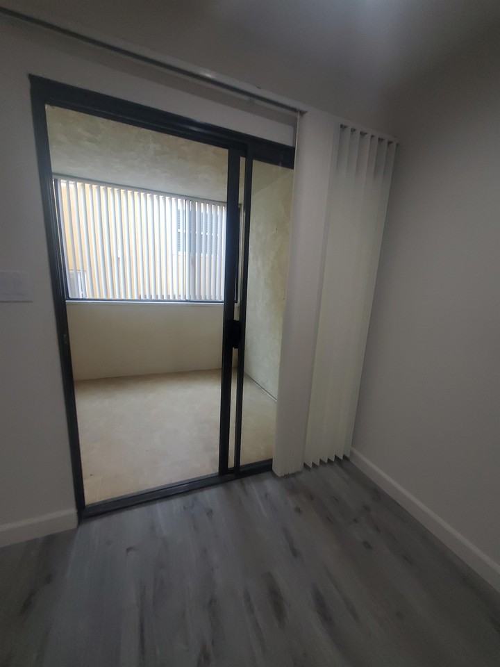 318 Concord - Photo 3 of 35