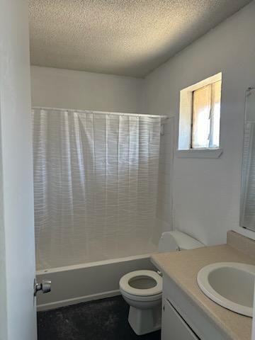 306 East Roberts Avenue - Photo 3 of 3