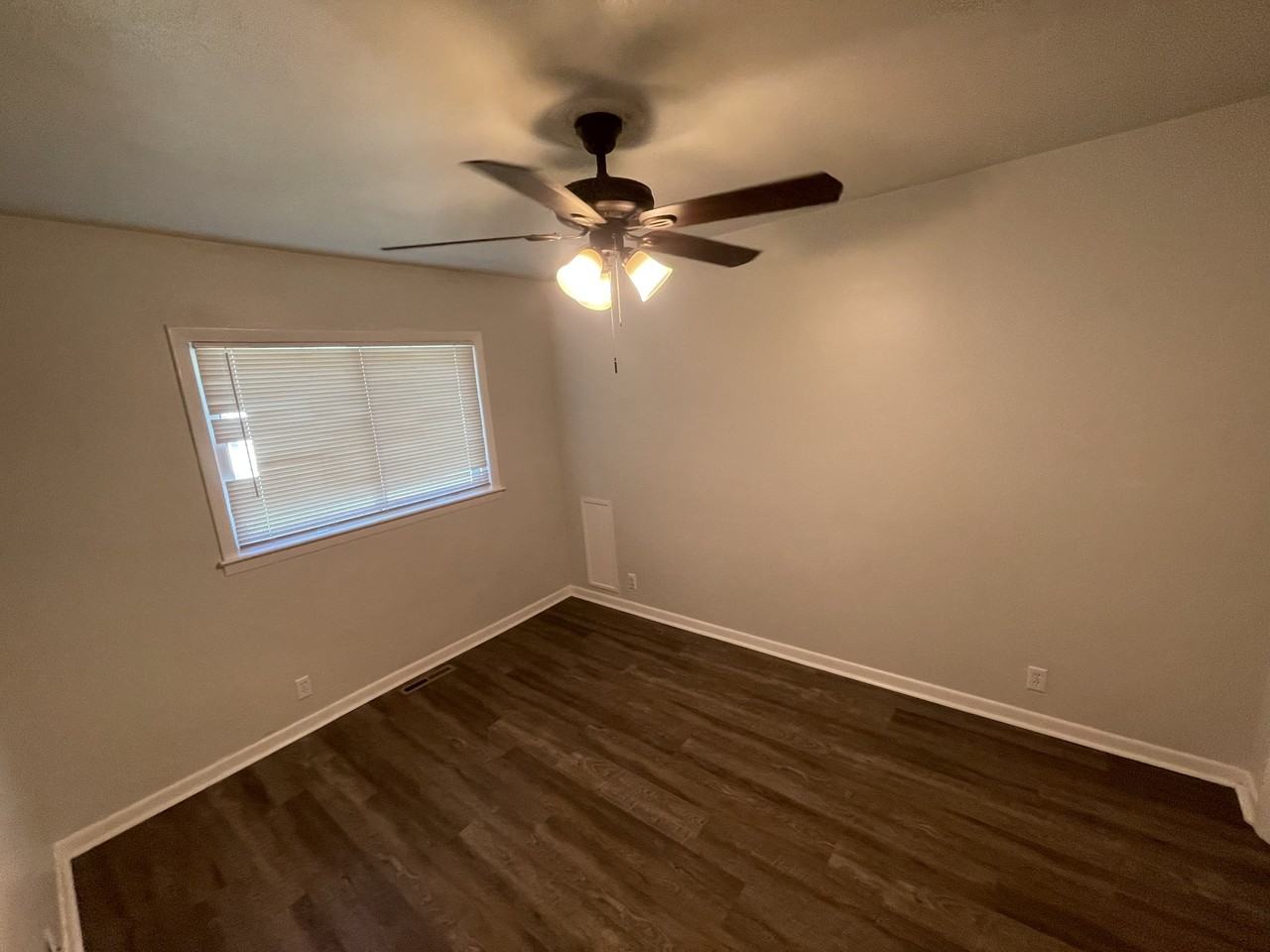 7330-7346 Lovers Lane - Photo 3 of 3