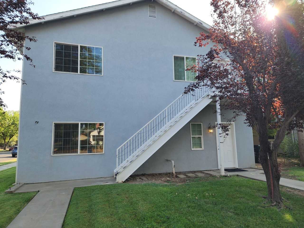 Lincoln Street, 1345 apt 2 - Photo 5 of 15