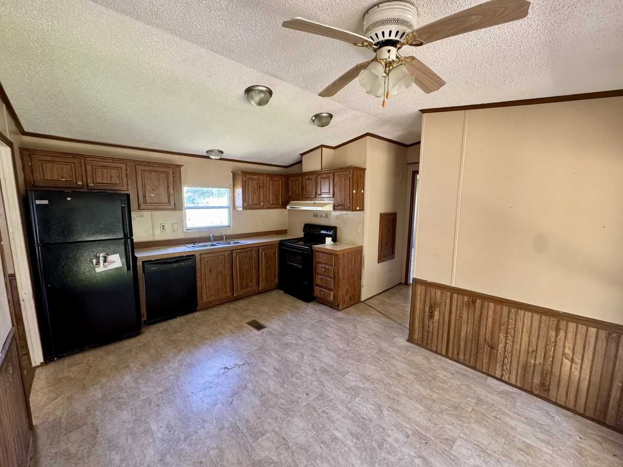 Witty Mill Park - Photo 3 of 7