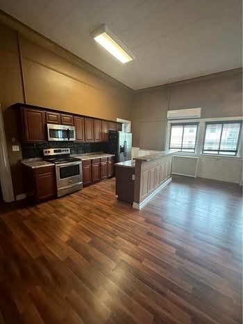 21 Mitchell St - Photo 2 of 7