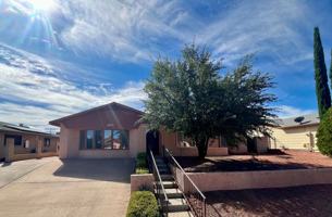 featured image of 1300 E Buckhorn Dr