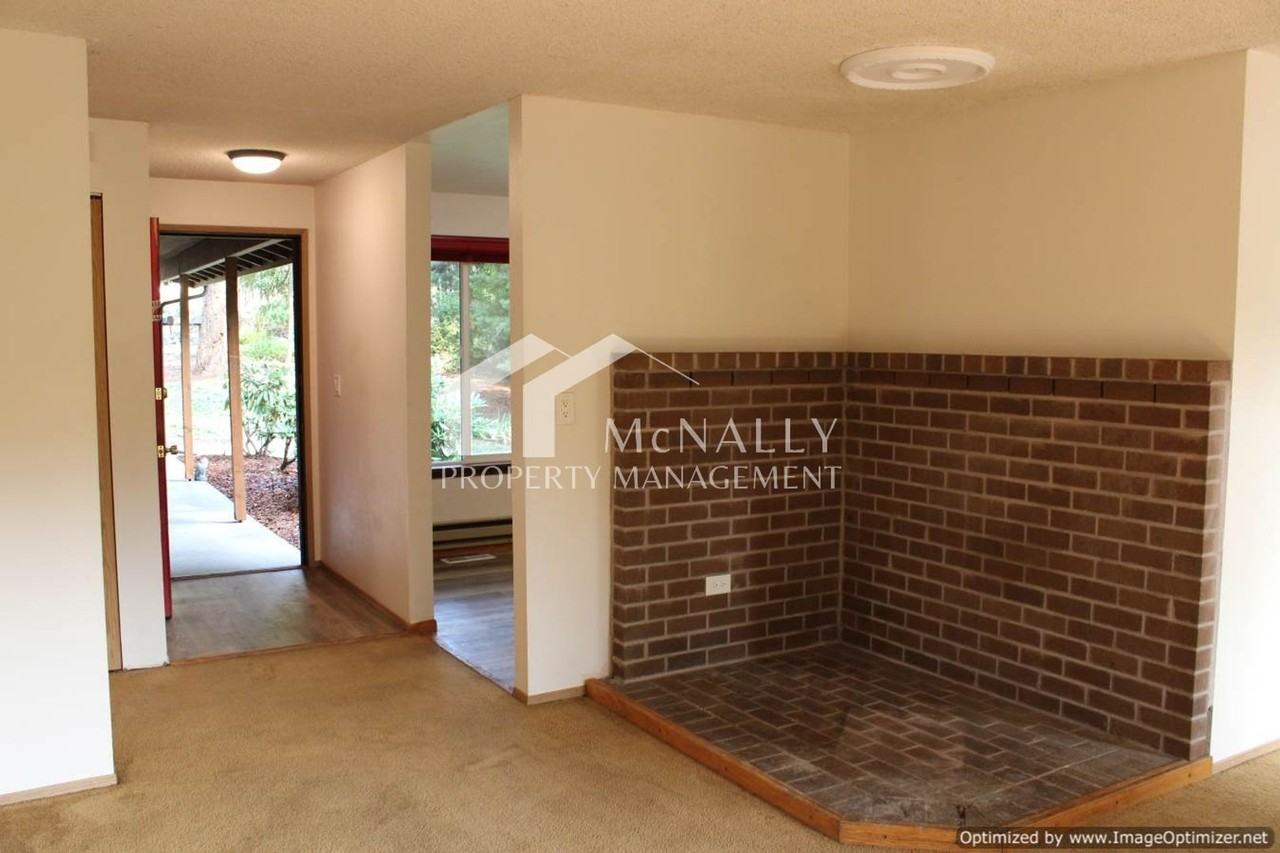 7410 29th St Nw - Photo 5 of 15