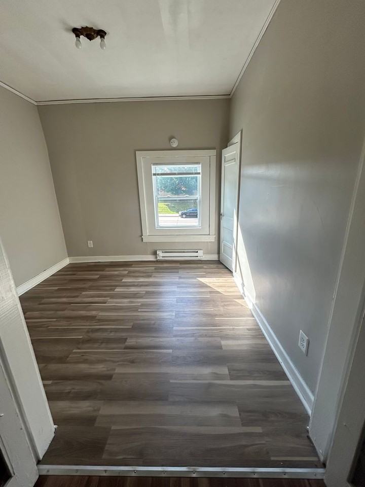 717 S Cedar Ave #1 - Photo 6 of 8