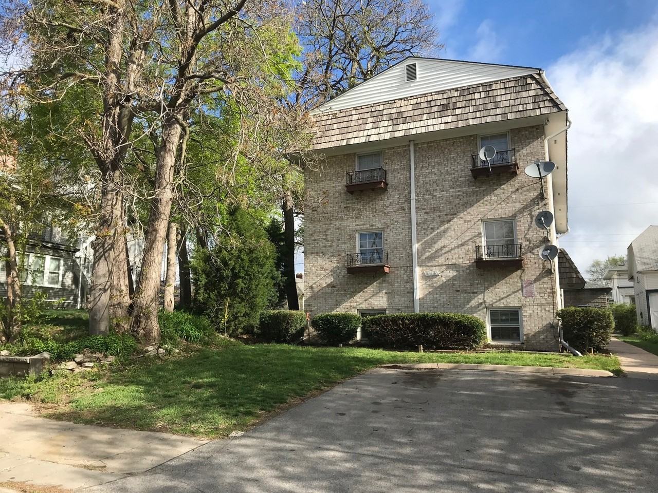 3116 Chicago St - Photo 2 of 24