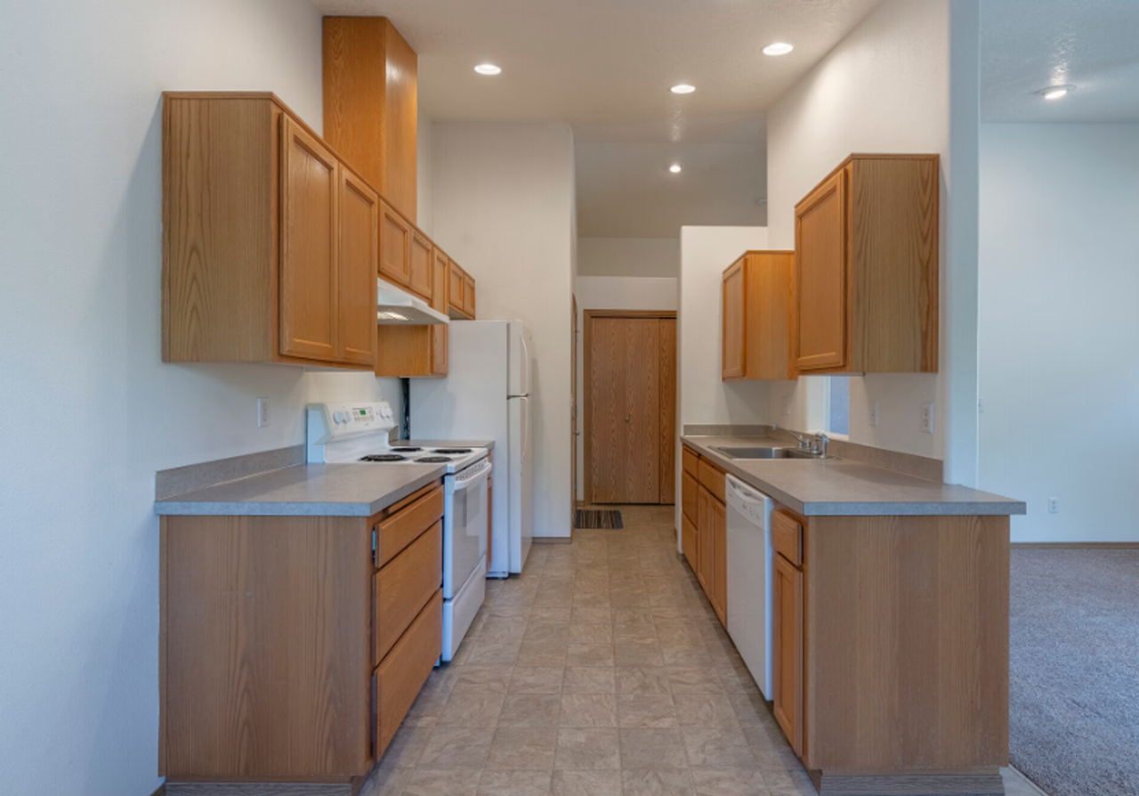 2 BEDROOM 1 BATH 8 - Photo 4 of 11