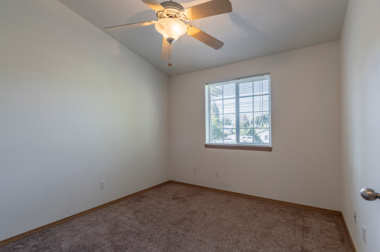 2 BEDROOM 1 BATH 8 - Photo 5 of 11