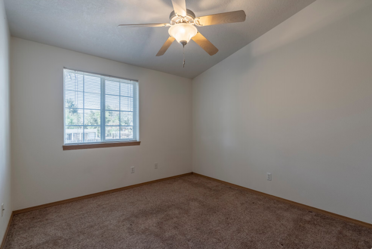 2 BEDROOM 1 BATH 8 - Photo 7 of 11