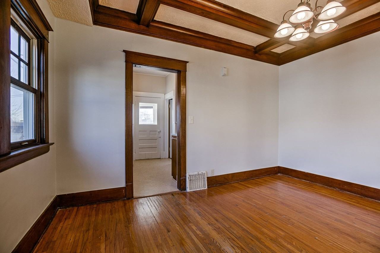 1832 S 27th St - Photo 2 of 18