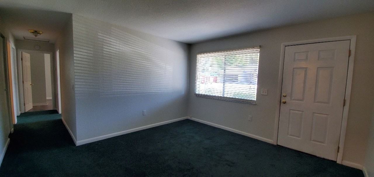 2011 9th Street Northeast - Photo 3 of 19