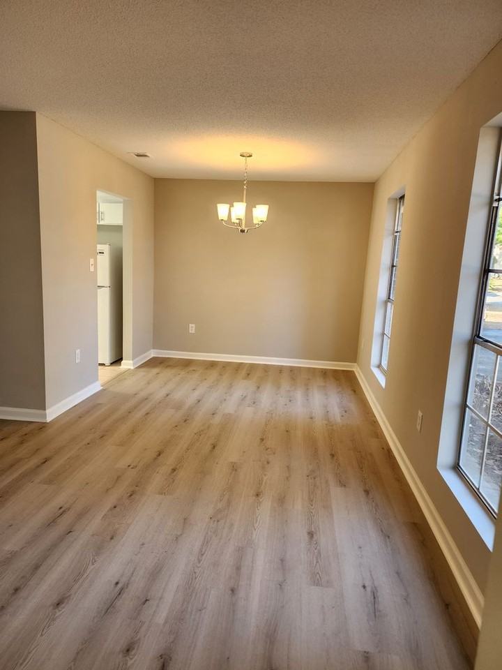 801 Tavern Rd - Photo 3 of 18