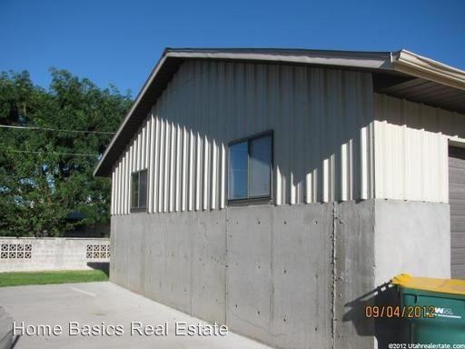 351 N 650 E - Photo 2 of 20