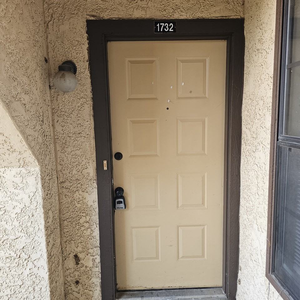 1732 Crest Point Dr #109 - Photo 2 of 12