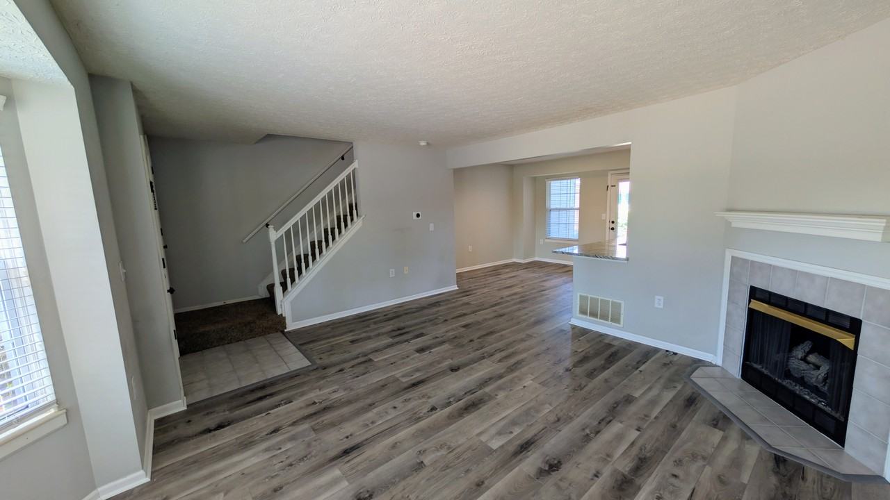 3003 Glenloch Cir #A - Photo 3 of 37