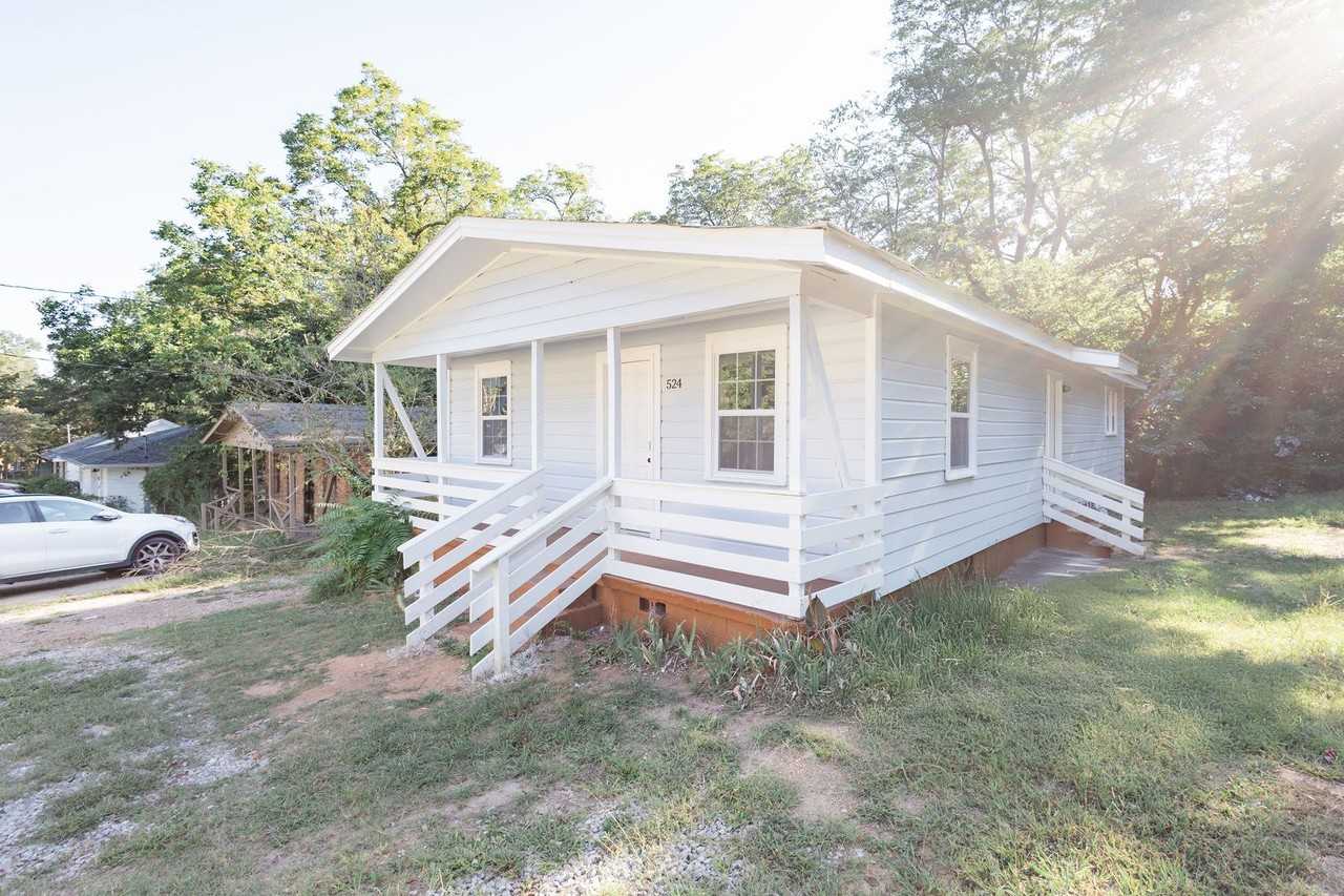 524 N 3rd St - Photo 3 of 28